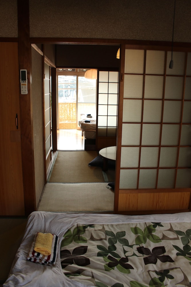 Jizo House 22/48