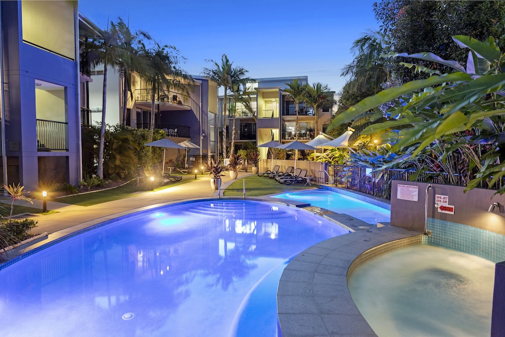 VERANO RESORT 43/50