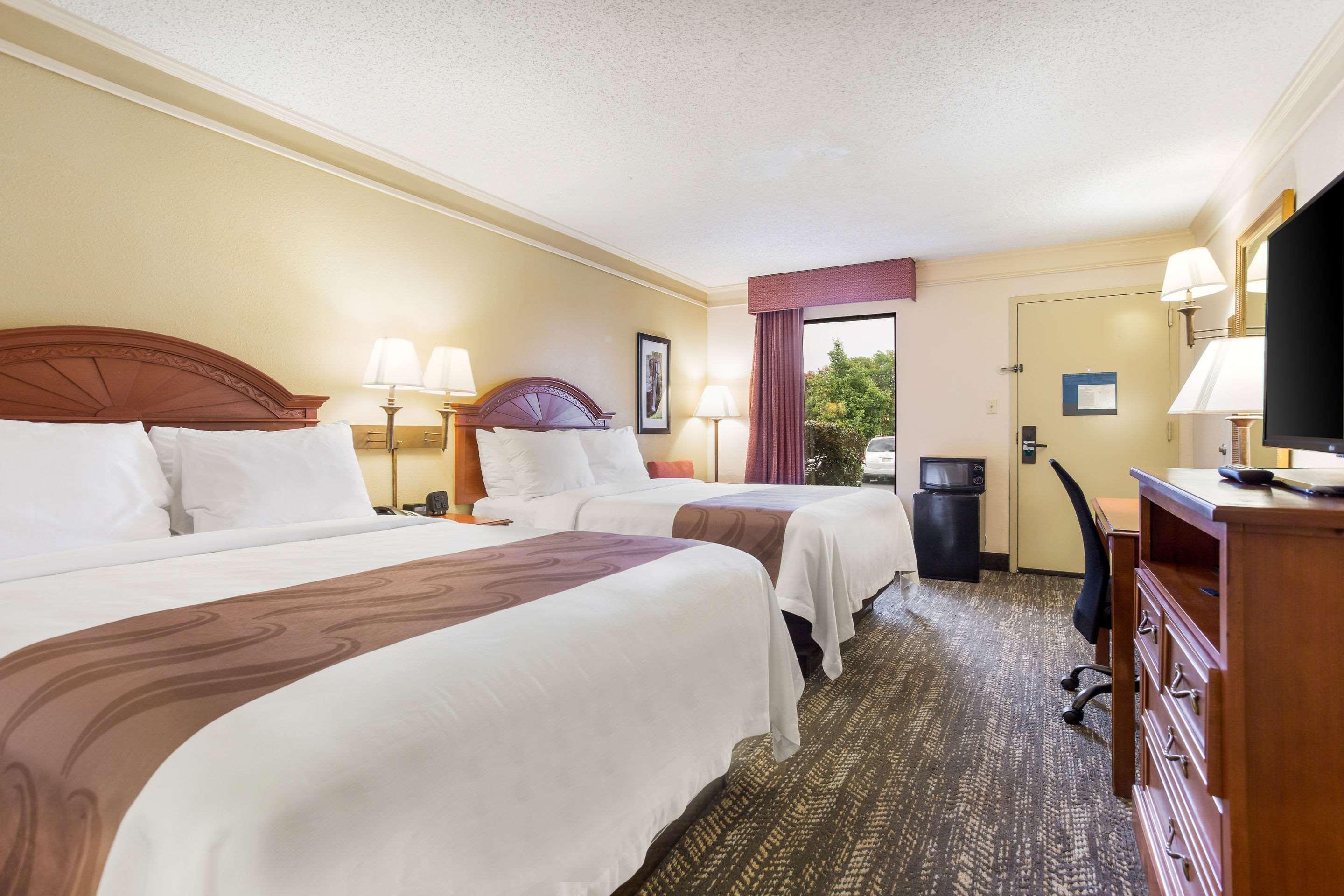 Quality Inn - Hamilton Place 6/20