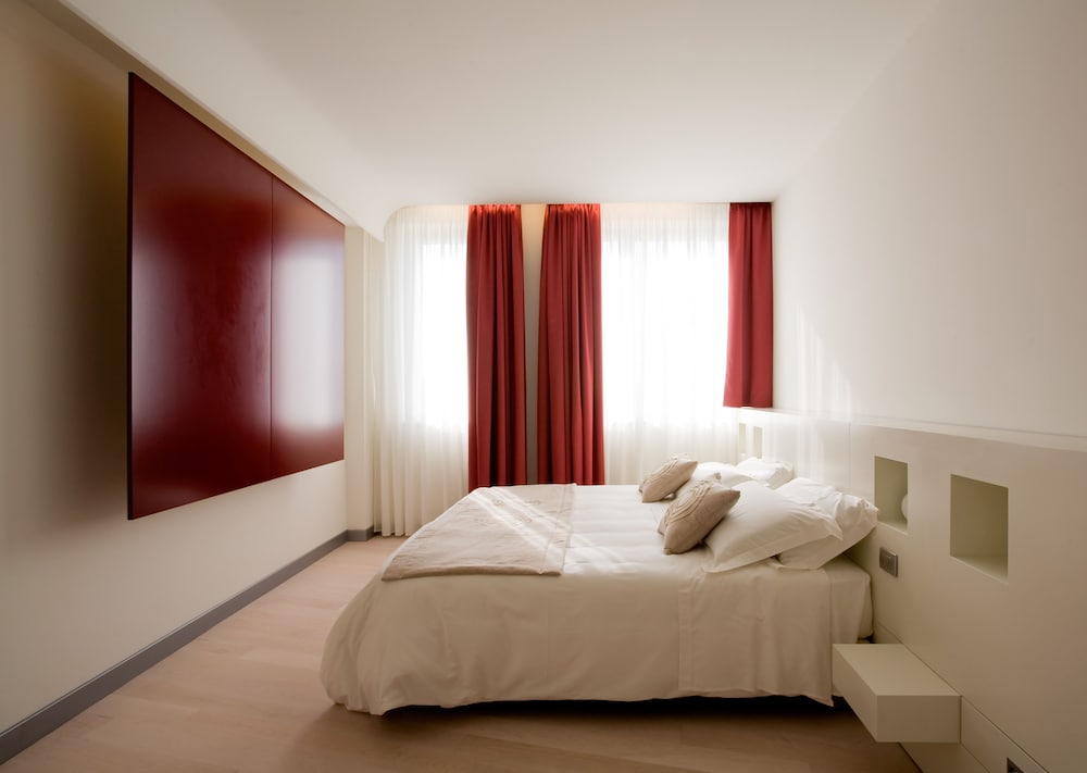 Eos Hotel 20/72