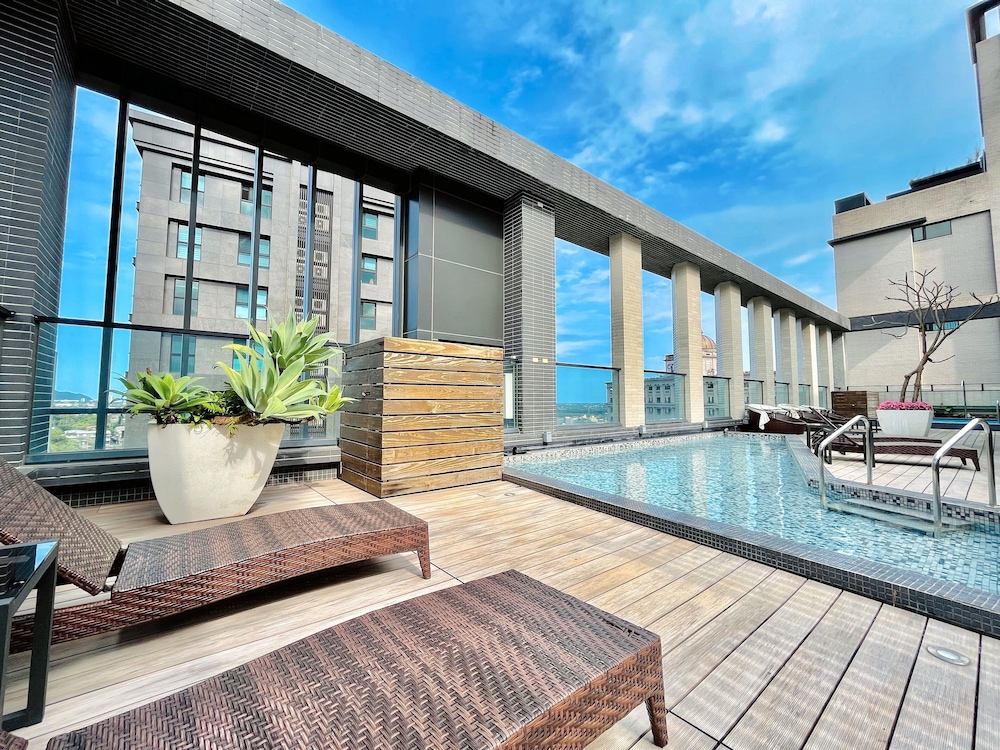 Vasty Hot Spring Resort 32/52