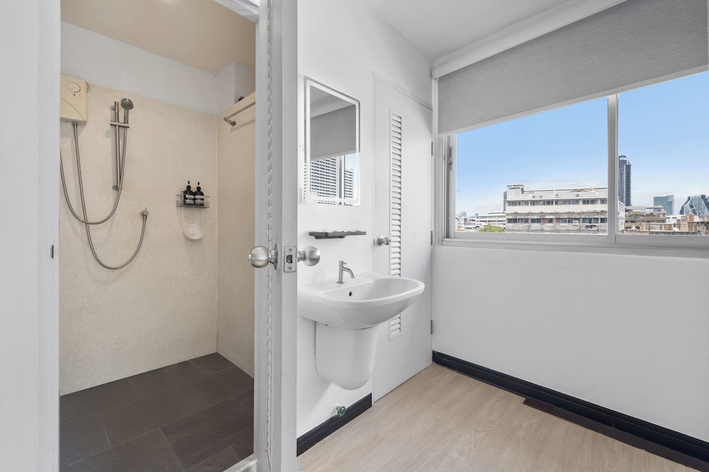 River View Residence 66/66