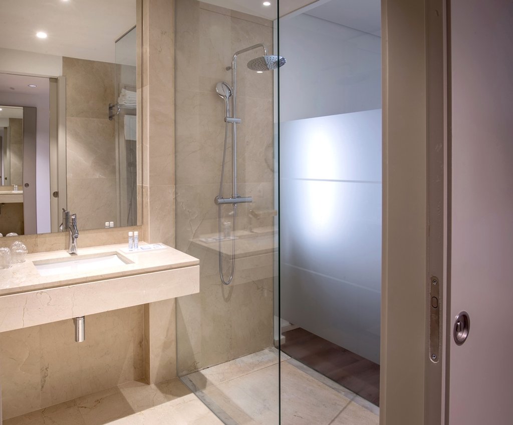 Oporto Airport Business Hotel 58/60