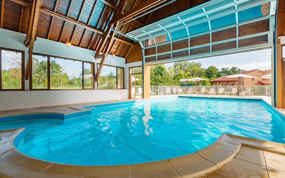 RESIDENCE LAGRANGE VACANCES LE CLOS DES VIGNES 14/40