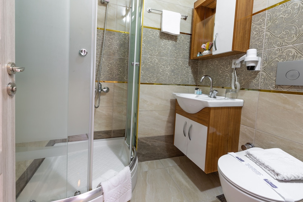Alya Boutique Hotel 59/62