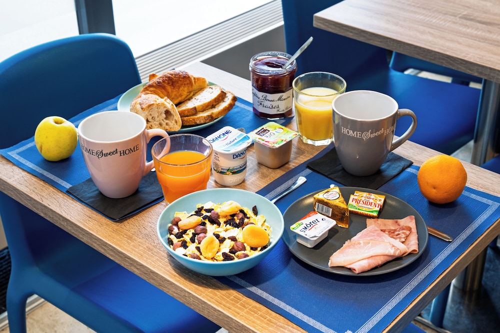 RESIDHOTEL LILLE VAUBAN(FORMERLY COSY S LILLE VAUBAN APARTHOTEL) 42/70