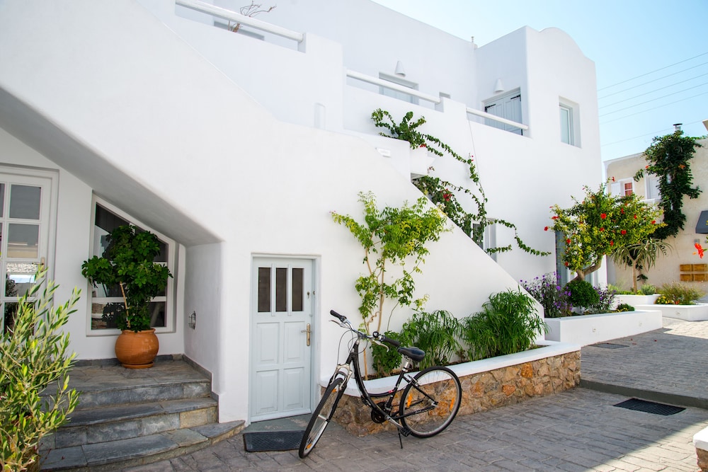 Makris Beach Hotel 3/50