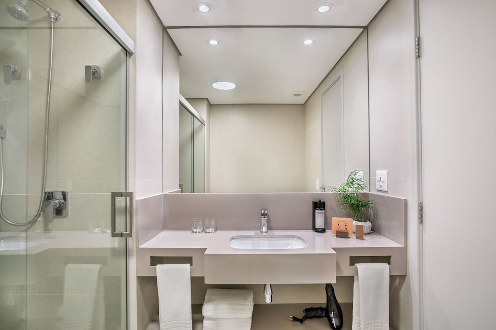Brasil 21 Suites Affiliated by Melia 12/66