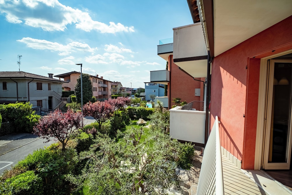 Acqua Resorts 33/40