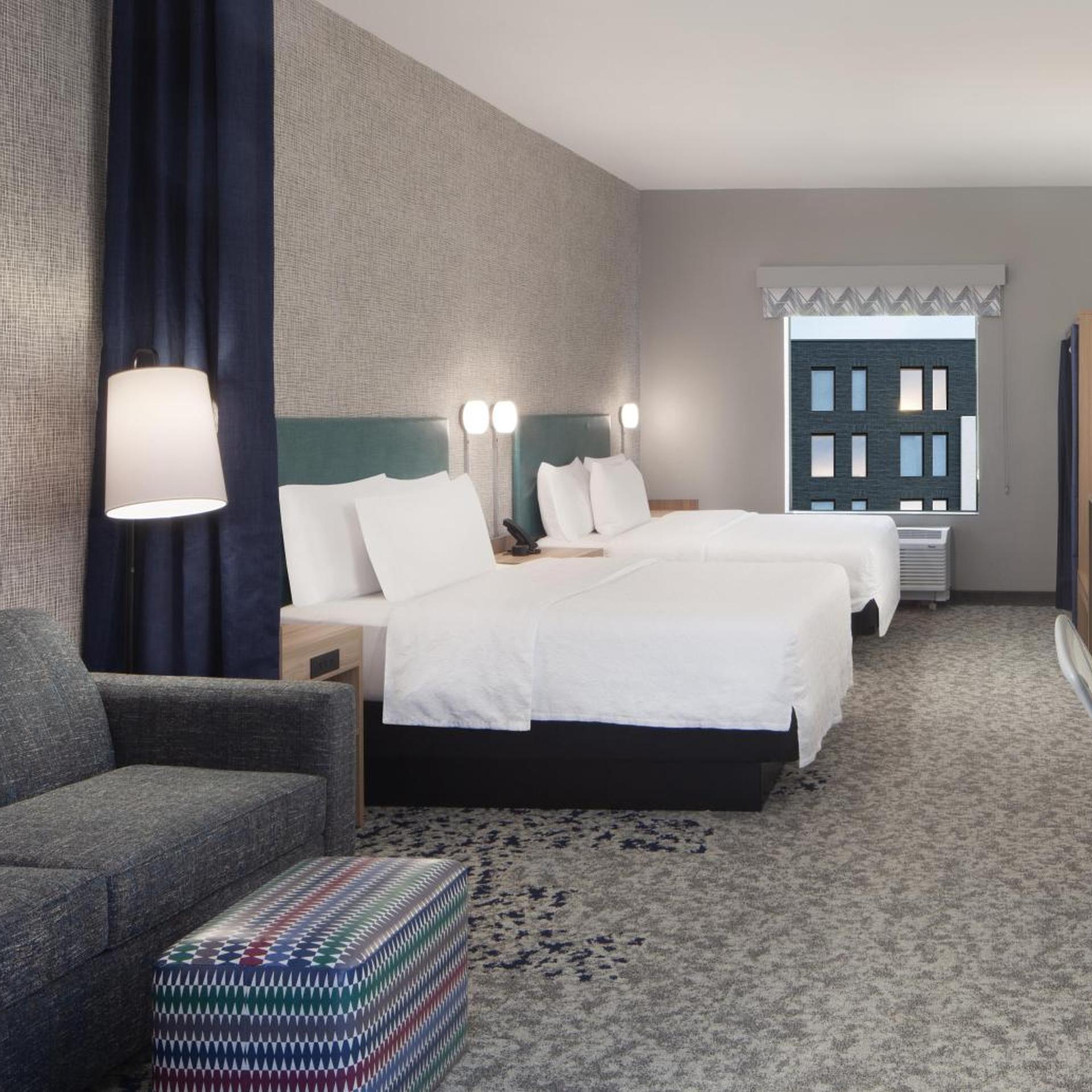 Studio, Suite, 2 Queen Beds, Sofa