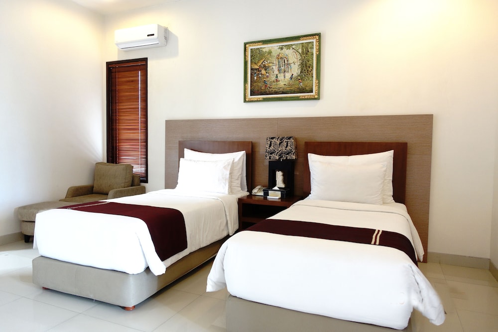 2 BEDROOMS, VILLA, PRIVATE POOL
