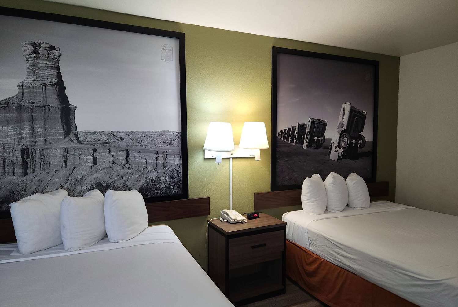 Super 8 By Wyndham Austin North/University Area 16/32