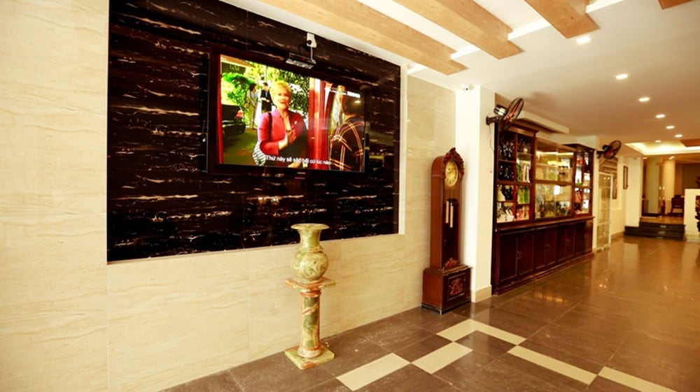 Xuan Hung Hotel 9/55