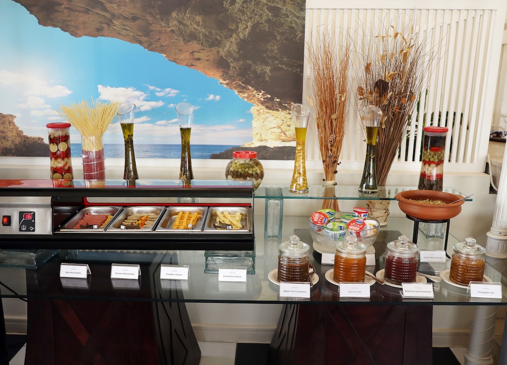 Al Bander Hotel & Resort 33/50