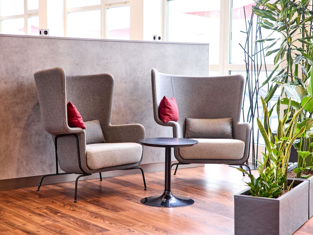 Ibis Dusseldorf Hauptbahnhof 47/67