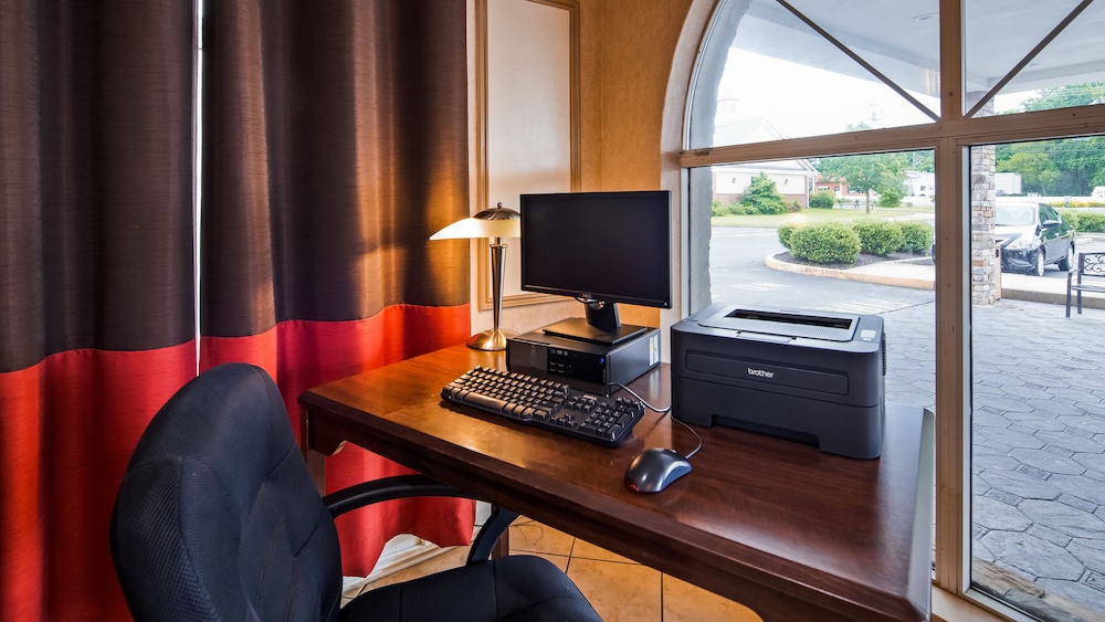Best Western Hazlet Inn 21/27