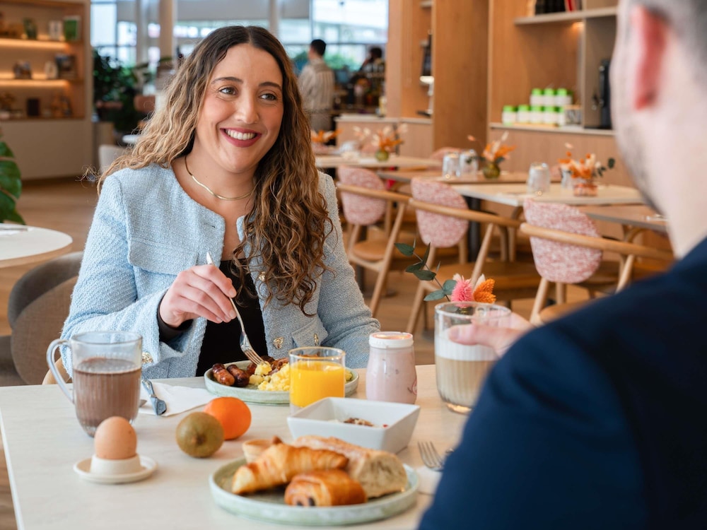 Mercure Tours Nord 50/69