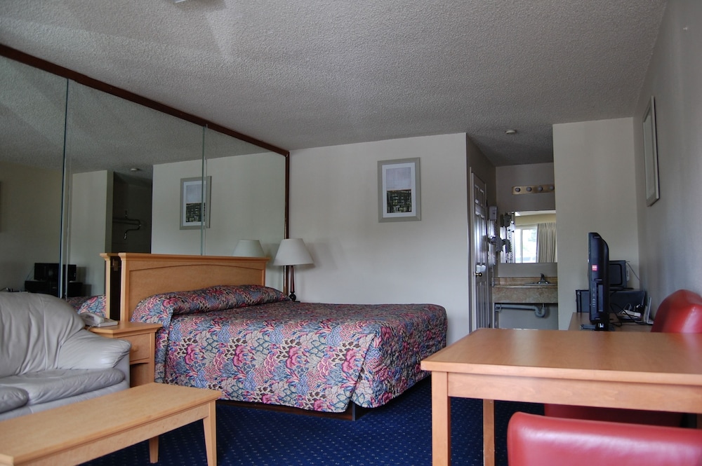 Western Inn Lakewood/Tacoma 15/49