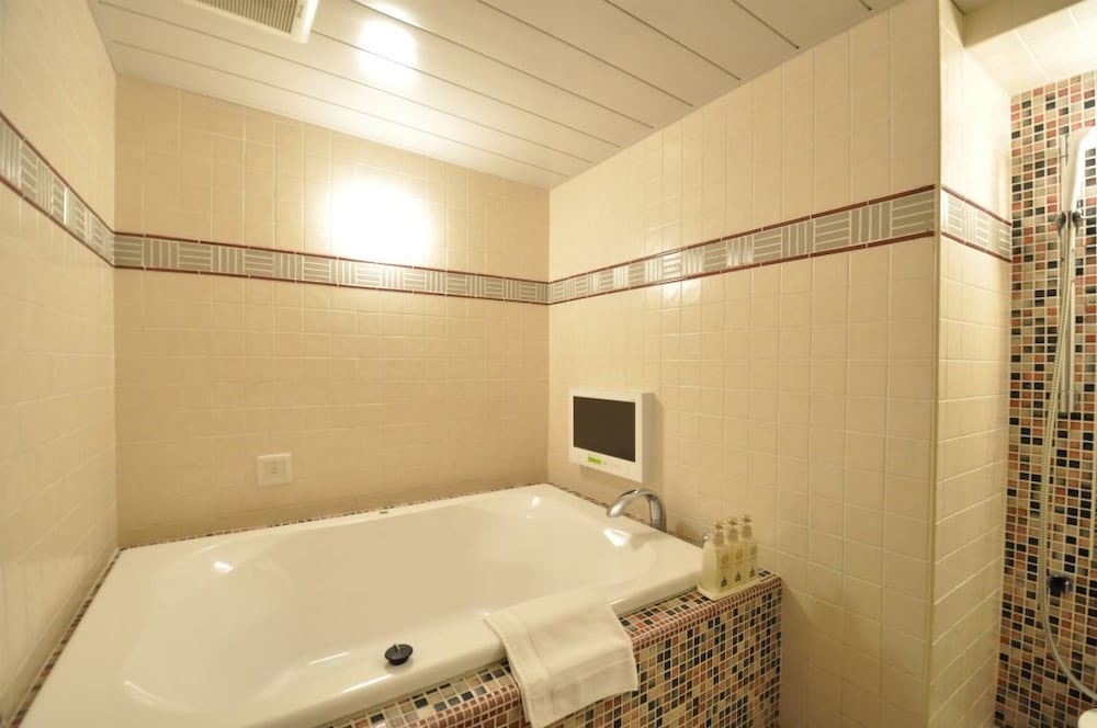Hotel Mid In Kawasaki-Ekimae 51/53