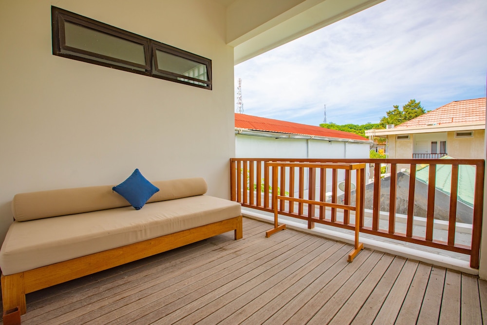 Gili Sands Hotel & Bar 47/66