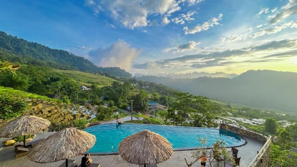 Central Hills Pu Luong Resort 38/50