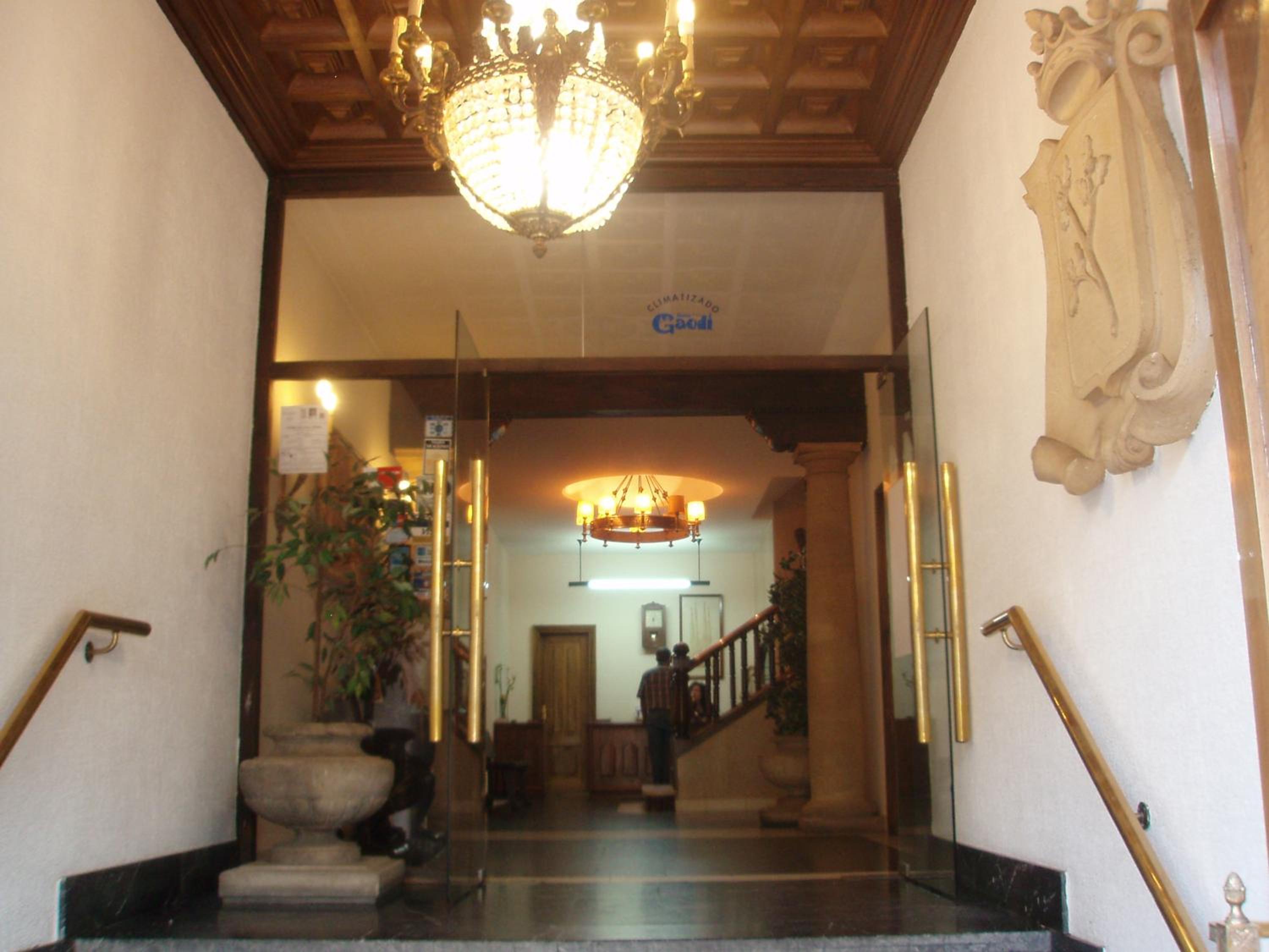 Hotel Gaudi Astorga 11/48
