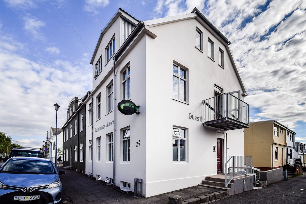 Guesthouse Aurora 59/65