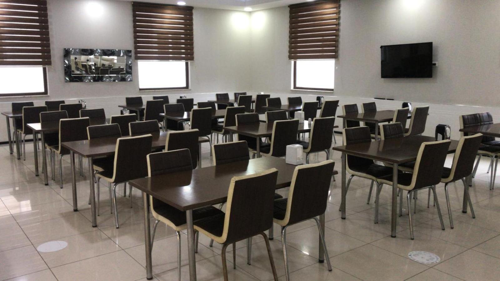 Grand Ari Otel 38/44