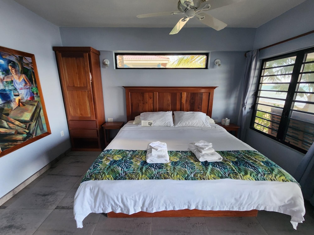 Superior, Suite, King Bed, Beach Side, Patio