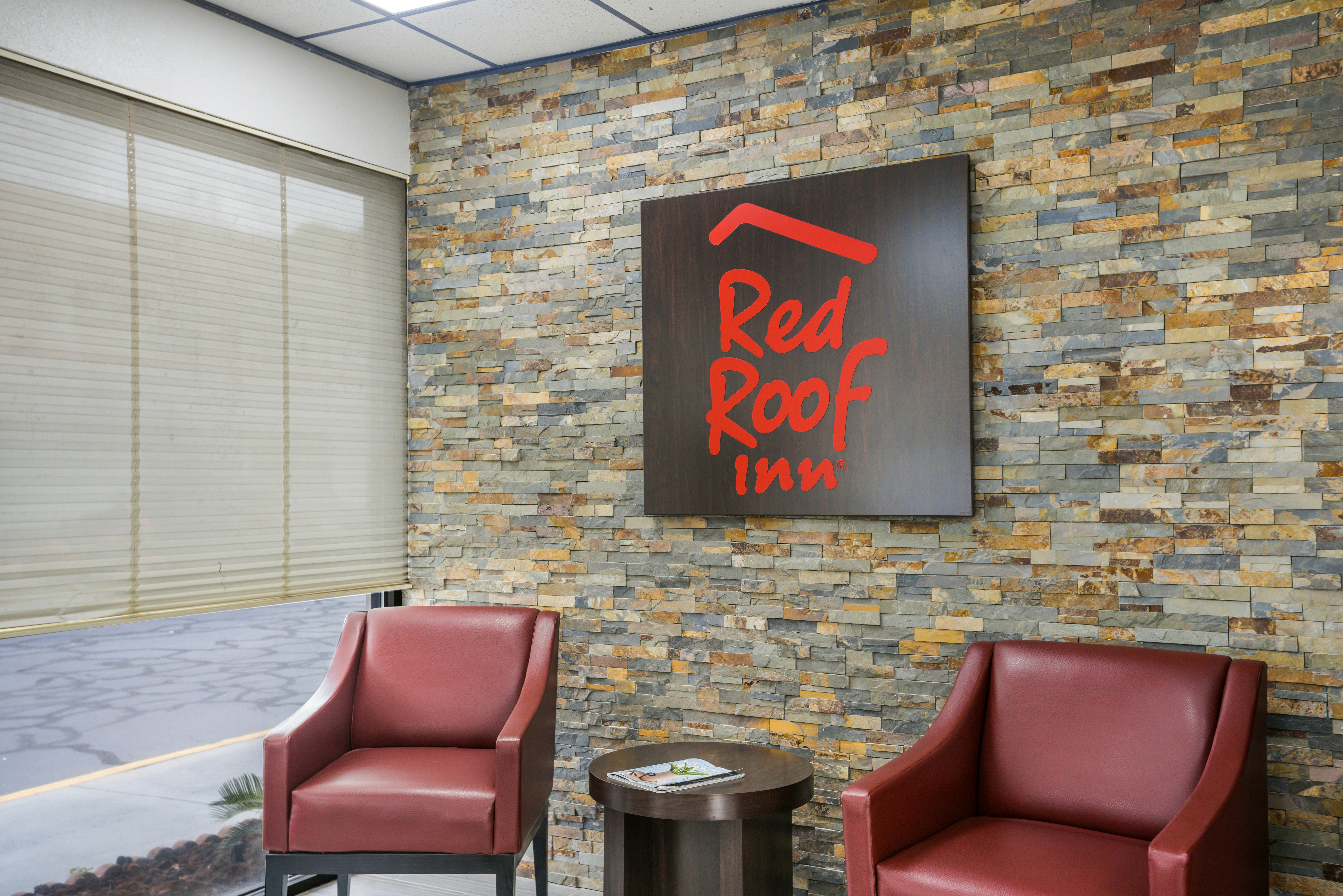 Red Roof Inn Savannah Southside Midtown 30/38