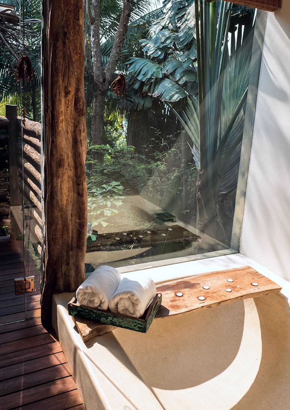 SONG SAA PRIVATE ISLAND 30/50