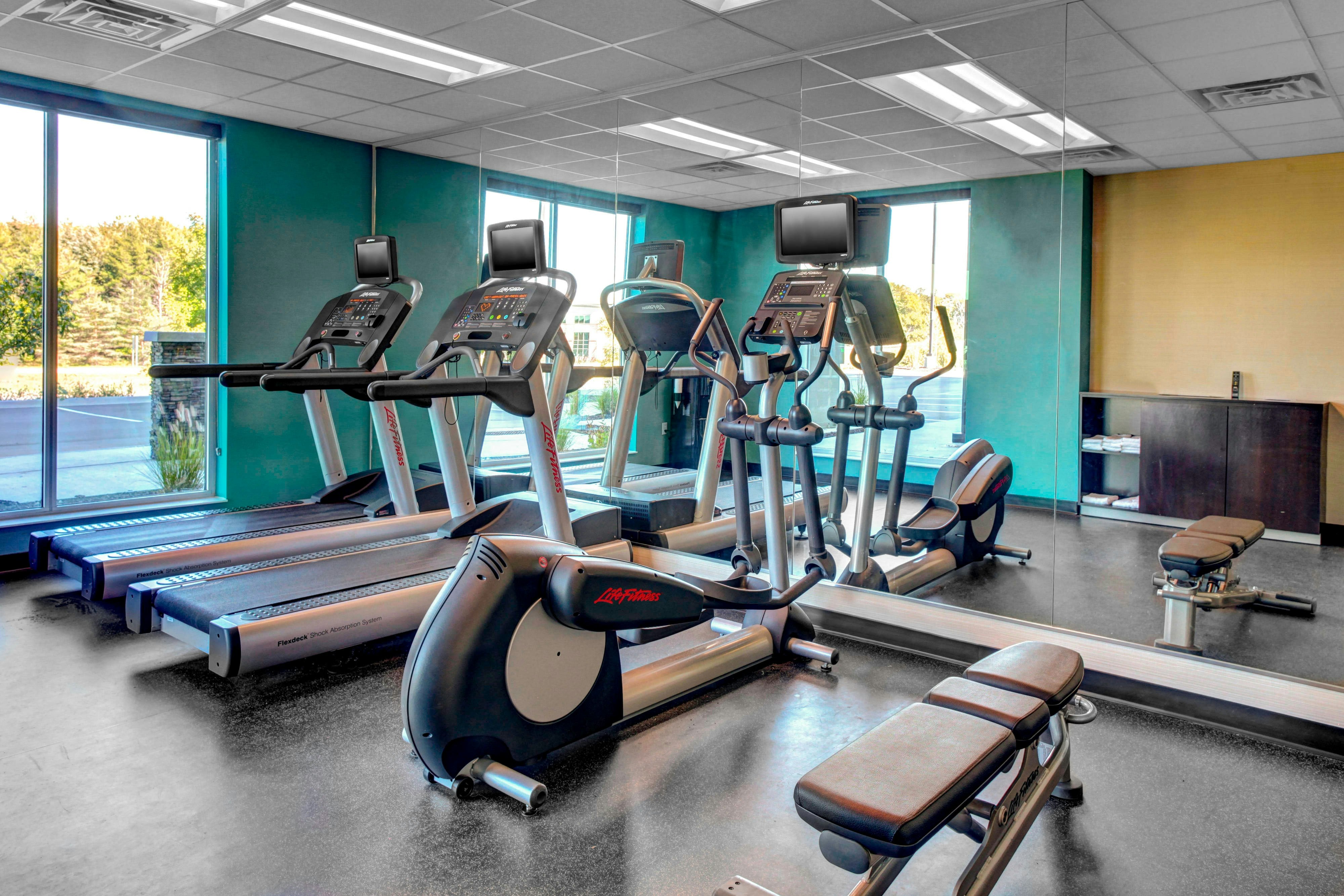 Fairfield Inn Suites Lansing At Eastwood 18/28