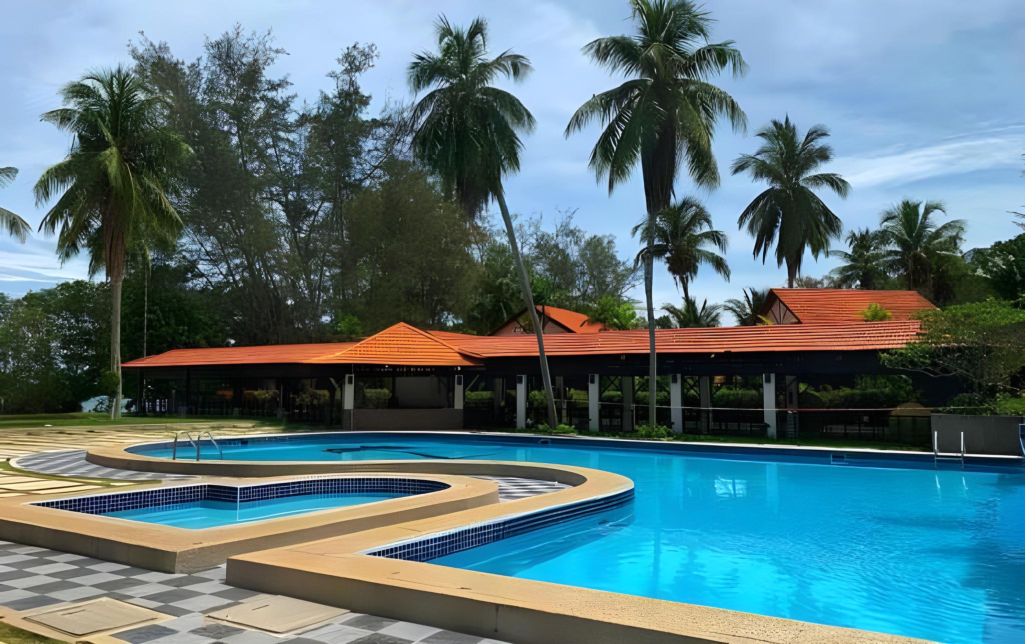 Puteri Bayu Beach Resort 41/42