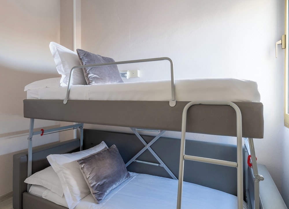 Hotel Biancamano 23/47
