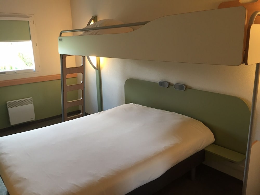 Ibis Budget Niort Est La Creche 17/32