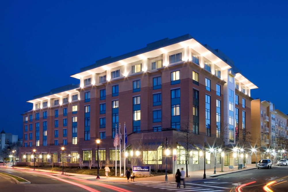 Hilton Garden Inn Arlington Shirlington in ARLINGTON - VA