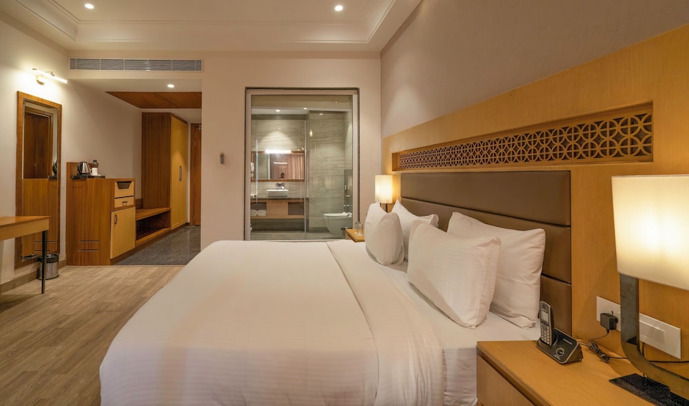 Excel Hotels & Resorts Corbett 10/49