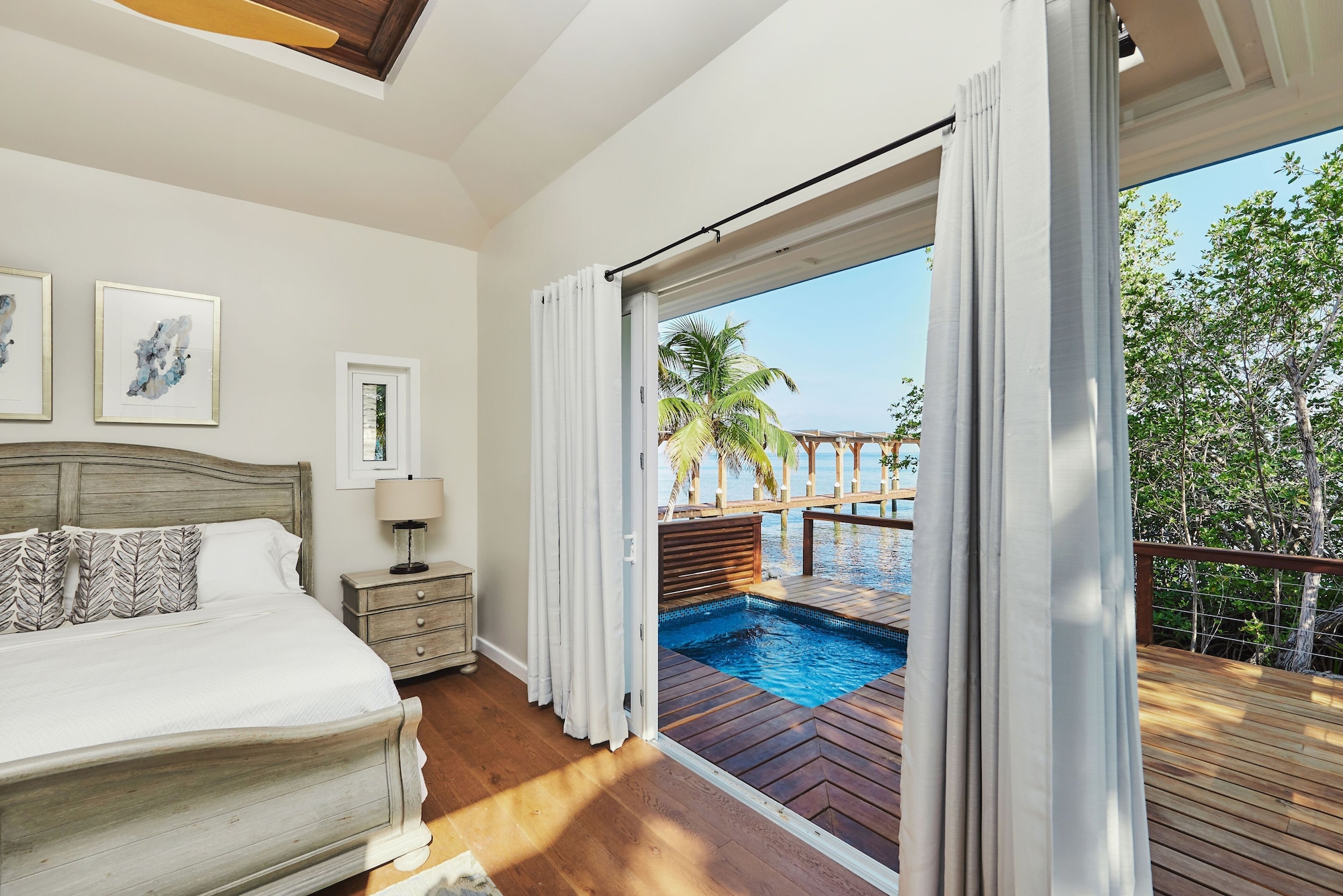 Suite, Villa, King Bed, Ocean Front, Private Pool