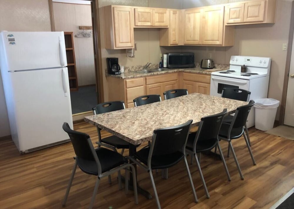Point View Resort 40/73