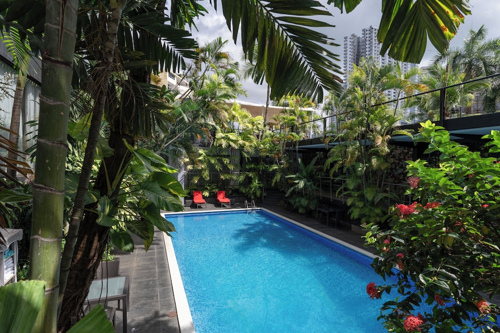 Riande Urban Hotel 67/71