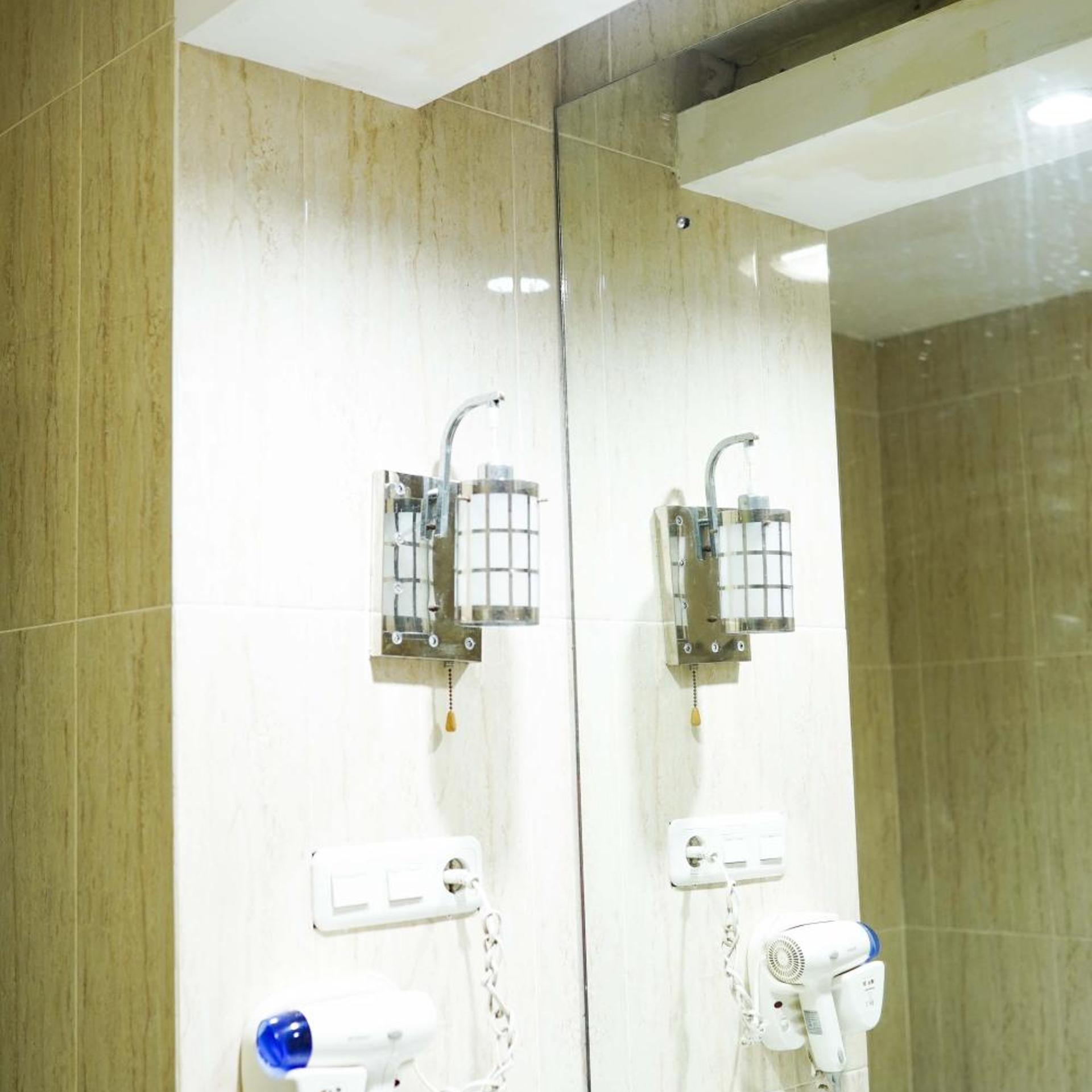 Grand Buana Lestari Hotel 35/35