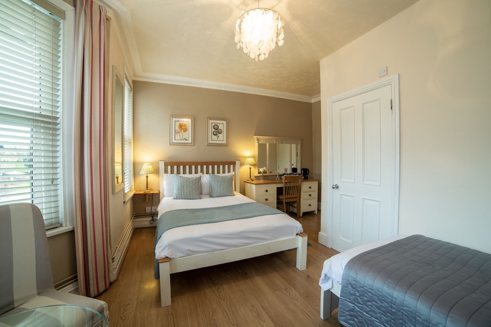 OYO Lina Guest House 27/49