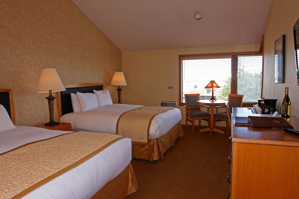 The Inn at the Tides 26/53