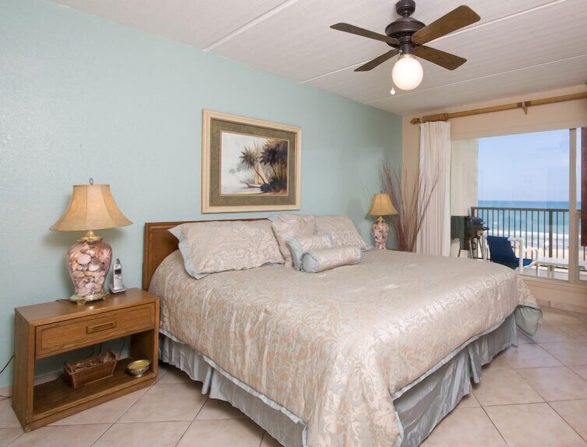 2 Bedrooms, Condo, 5 Beds, Beach View, 2 Bathrooms