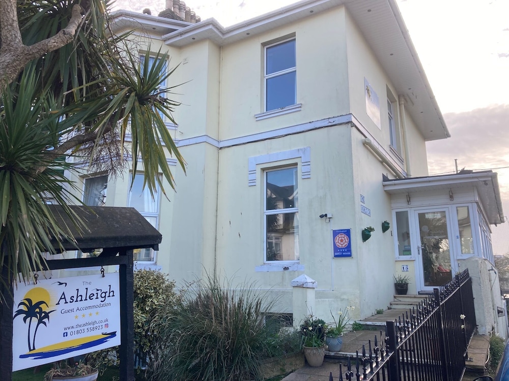 The Ashleigh Guesthouse 4/100