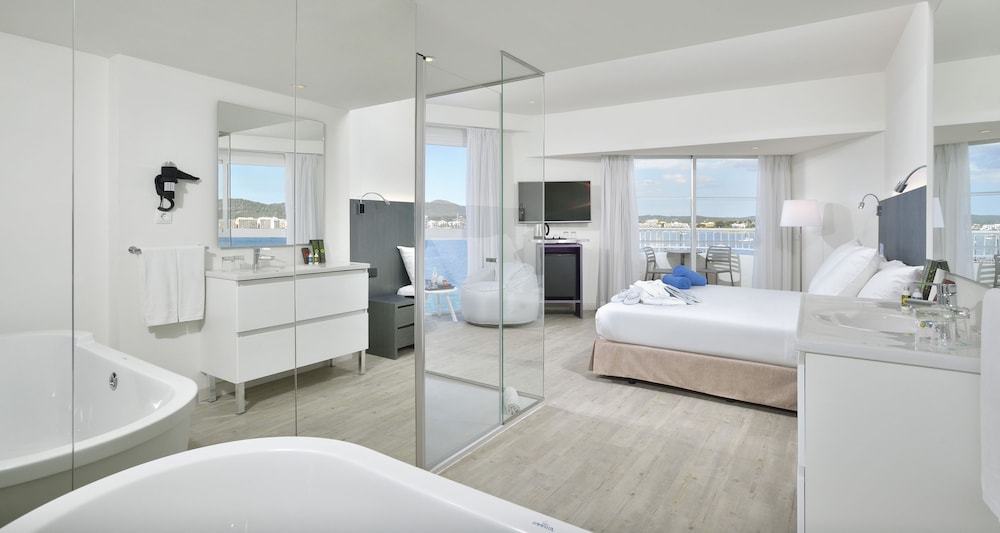 Innside Ibiza 22/64