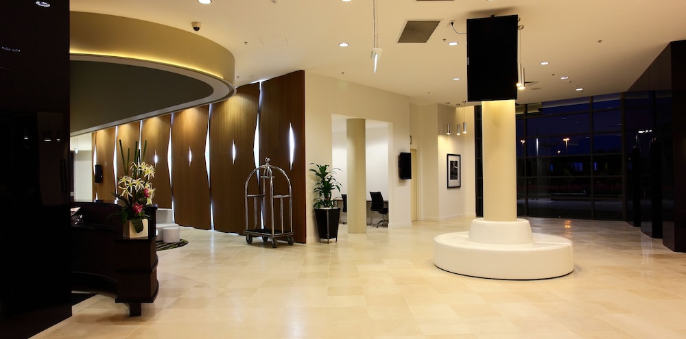 NOVOTEL BRISBANE AIRPORT 9/50
