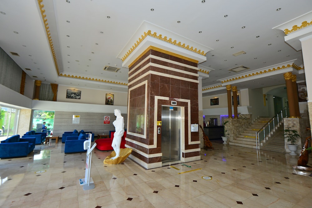 Q Ella Beach Hotel 15/71