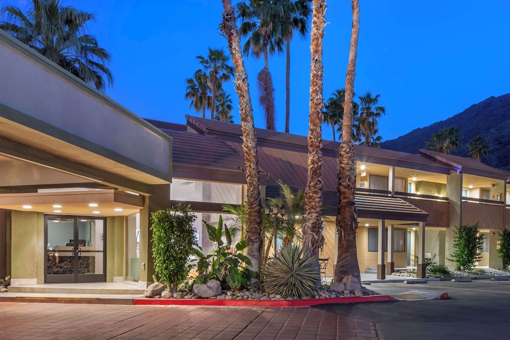Best Western Inn At Palm Springs 1/47