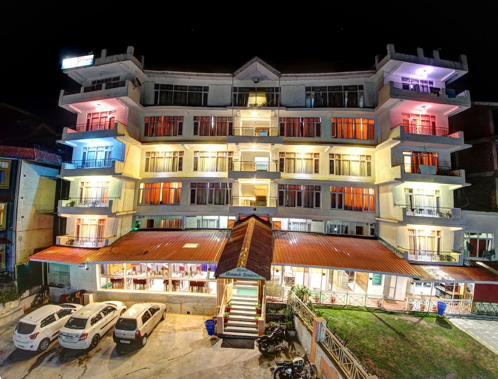 Hotel Monarch Residency 1/50